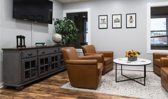 45 N Chillicothe Rd, Aurora, OH 44202