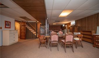 1774 Laurie Dr, Austintown, OH 44511