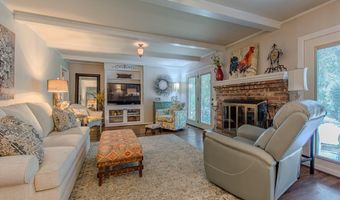 2003 Lynnwood Dr, Benton, AR 72015