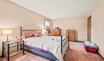 66 Claire St, Bristol, CT 06010