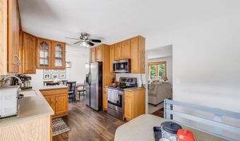 7370 Devinney Ct, Arvada, CO 80005