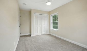 2134 S LOWELL St, Arlington, VA 22204