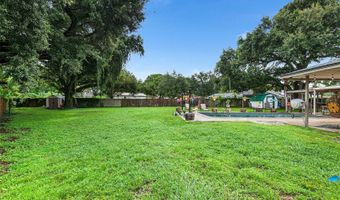 204 ESSARY St N, Auburndale, FL 33823