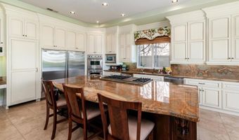 7104 Aviara Dr, Carlsbad, CA 92011