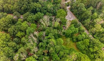 52 S Main St, Berkley, MA 02779