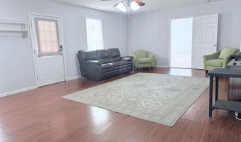 407 W Main St, Blue Mountain, MS 38610