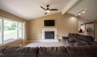 125 Cheri Ln, Antioch, IL 60002
