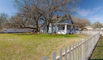403 W Franklin St, Alvord, TX 76225