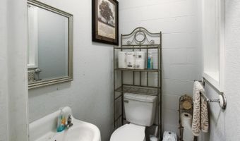 695 Stanislaus Ave, Angels Camp, CA 95222