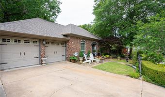 7006 T St, Fort Smith, AR 72903