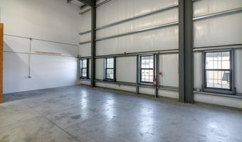 376 Dry Bridge Rd J2, North Kingstown, RI 02852