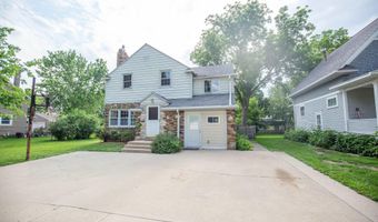 716 S Jones St, Algona, IA 50511