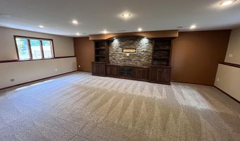 2206 SE 17th Ave, Aberdeen, SD 57401