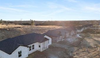 702 W 6th St, Atoka, OK 74525