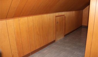 1802 10th Pl NE, Austin, MN 55912