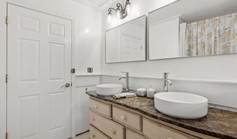 15 Pepperell Rd, Brookline, NH 03033