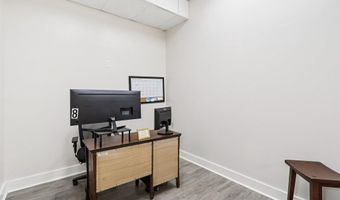 5054 LANGSTON Blvd, Arlington, VA 22207
