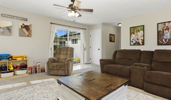 137 Edgewood Dr, Bedford, IN 47421
