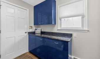 22 Mcrayne Hill Rd, Billerica, MA 01821