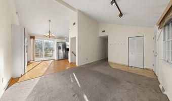 71 Panorama Dr, Alloway, NJ 07461
