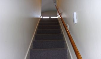 273 E State, Athens, OH 45701