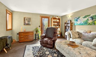 2026 Ashland Mine Rd, Ashland, OR 97520