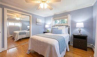 9 Pequot Ave, Cumberland, RI 02864