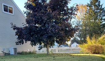 710 Washington St, Algoma, WI 54201