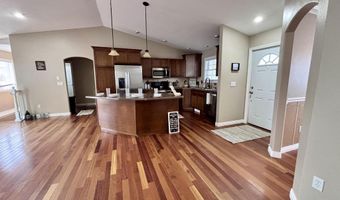 280 Juniper St, Buffalo, WY 82834