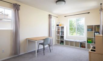 211 Spotted Saddle Way, Fallbrook, CA 92028