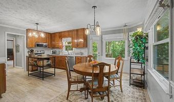 4802 Thornwood Dr, Acworth, GA 30102