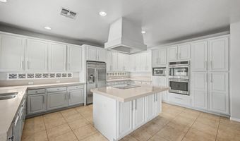 2721 W TULSA St, Chandler, AZ 85224