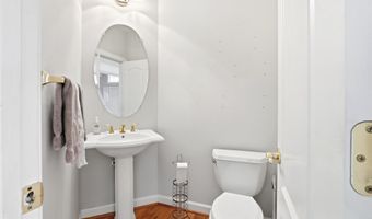 722 COYBAY Dr, Annapolis, MD 21401