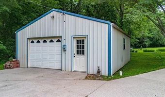 84 Orchard St, Bardwell, KY 42023