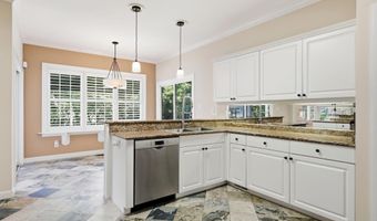 104 Talford Dr, Atlantic Beach, NC 28512