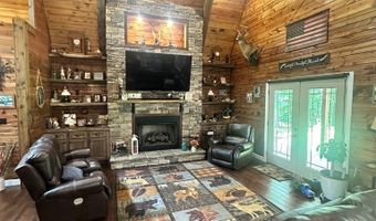 674 Cantrell Rd, Big Sandy, TN 38221