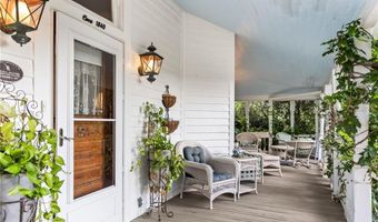 115 S Main St, Adairsville, GA 30103