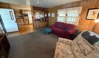 6 New St, Beacon Falls, CT 06403