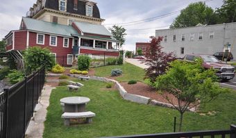 16 Central St 2B, Bristol, NH 03222