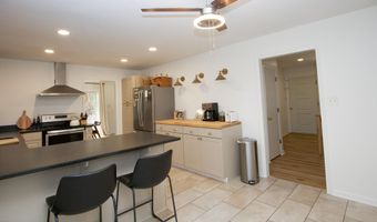 1000 Robinwood Rd, Aberdeen, NC 28315