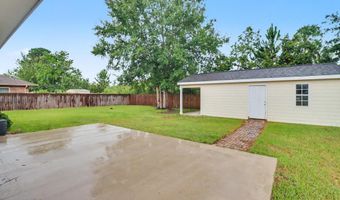 645 Union St, Bay St. Louis, MS 39520