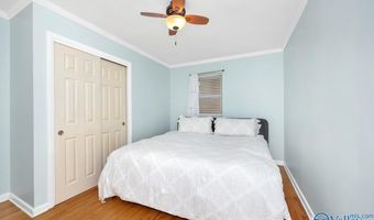 612 Hereford Dr, Athens, AL 35611
