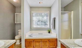 124 LITTLE FAWN Ln, Alabaster, AL 35007