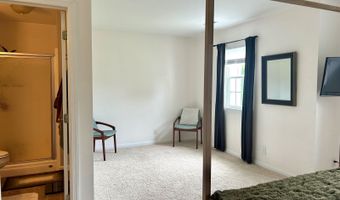 24 Westfield Pl, Athens, OH 45701