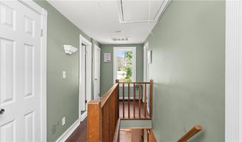 226 Becker Ave, East Providence, RI 02915
