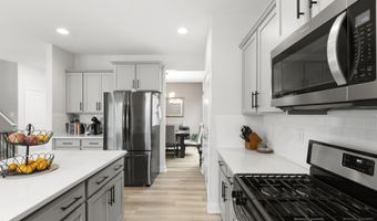 187 Creekhaven Dr, Angier, NC 27501