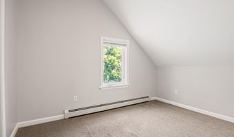 41 Parker St, Bangor, ME 04401