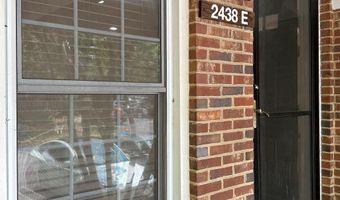 2438 S WALTER REED Dr S E, Arlington, VA 22206