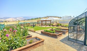1440 E Nevada St, Ashland, OR 97520