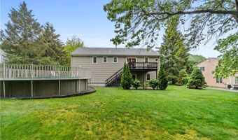 6 Lisa Ln, Bristol, RI 02809